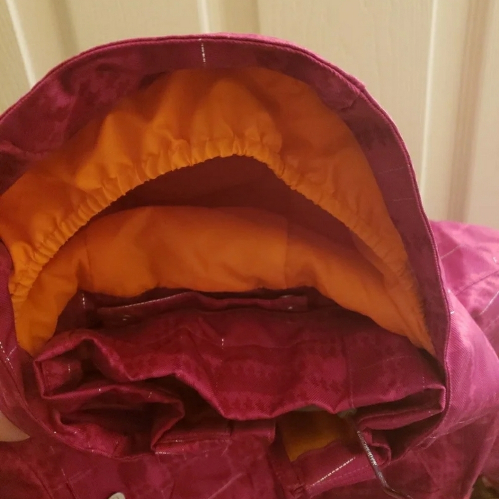 Jacket - Picture 11 of 11